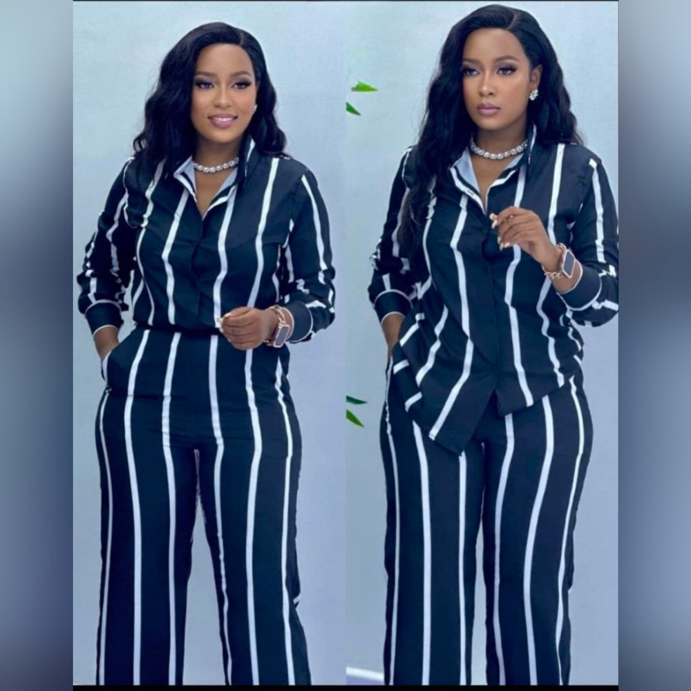 Black and White Striped Women's 2 Piece Set